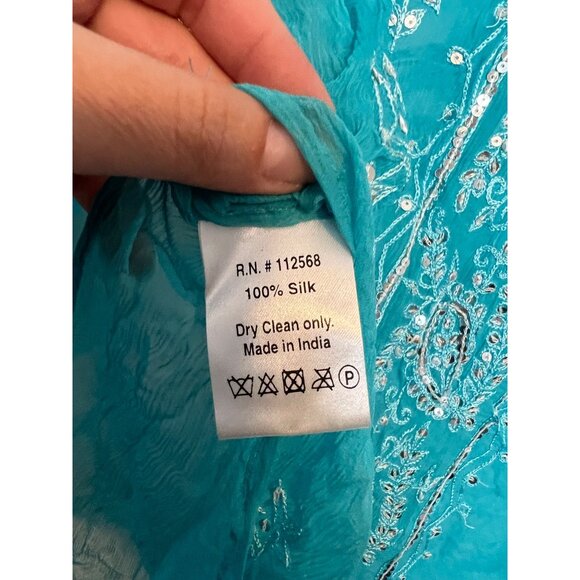Sweet By Miss Me Womens Top Size S Embroidered Sequin Detail 100% Silk Turquoise - Picture 3 of 5